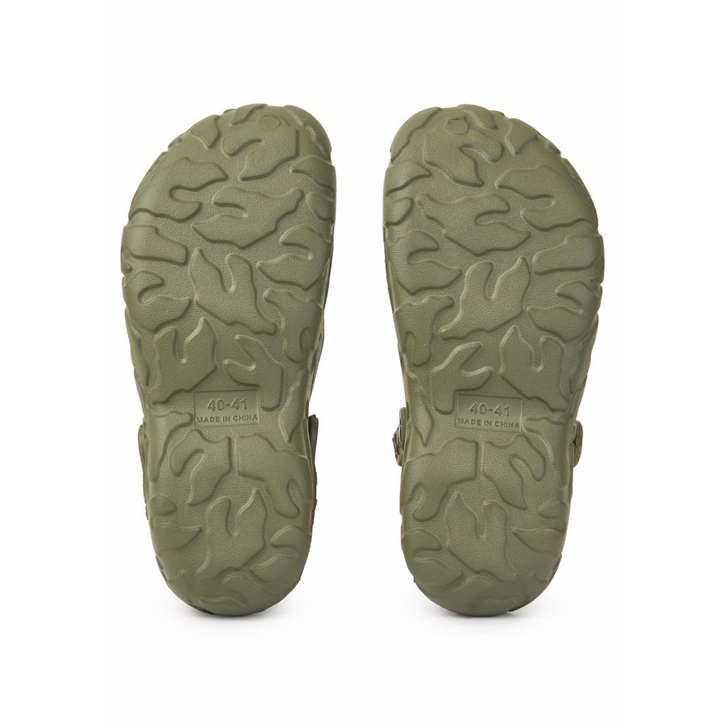 Fortis tego olive clogs