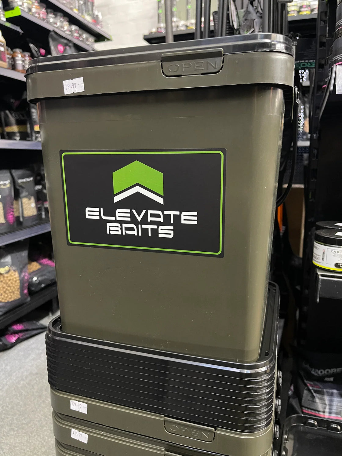 Elevate Baits Bucket 17L